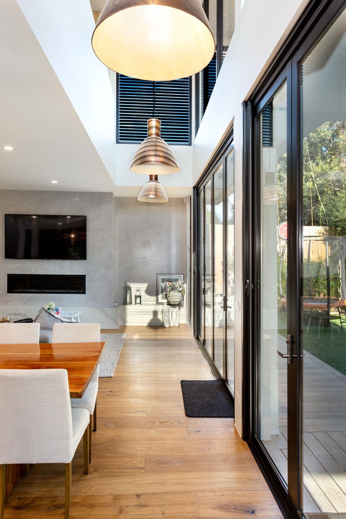 Creating a lightwell with clerestory windows – along the width of the family room