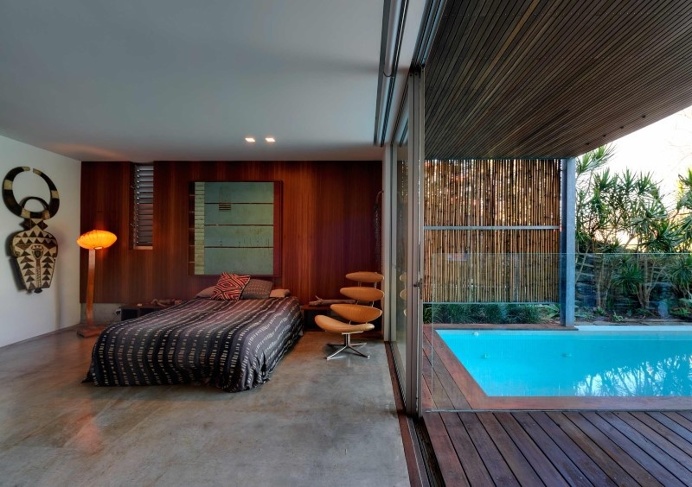 Renovation and an addition to an existing 1930s duplex