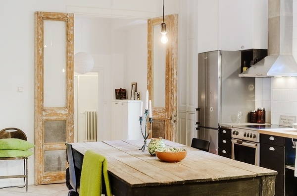 The Design Chaser: Interior Styling | Rustic Doors #interior #rustic #door #design #decor #deco #decoration
