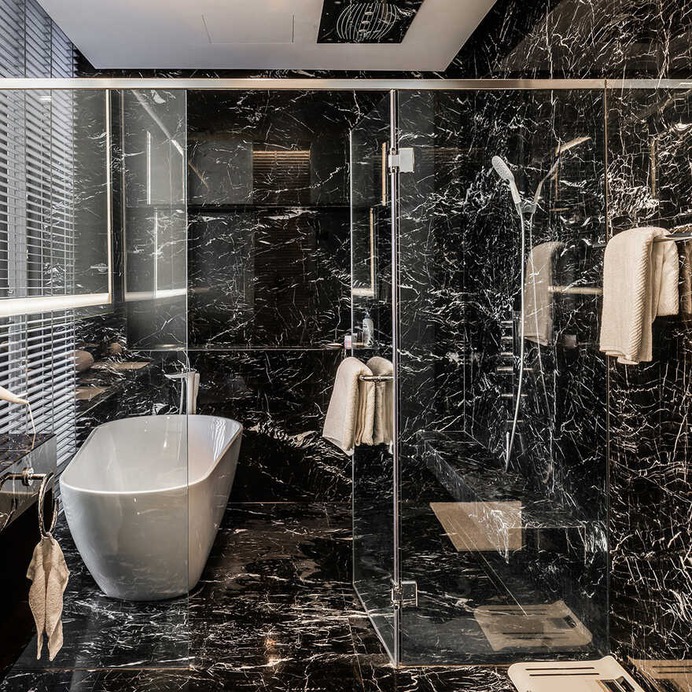 bathroom, Kuala Lumpur / Design Collective Architects