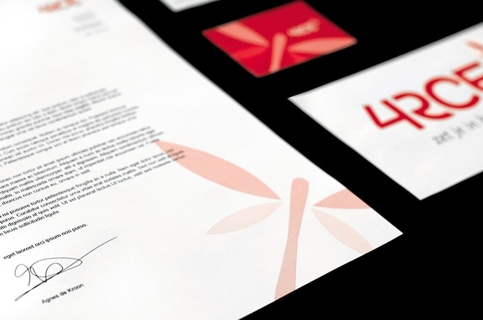 4RCE by Niermala B. Timmers www.niermalatimmers.com #timmers #visual #red #branding #bordeaux #design #graphic #brand #dragonfly #identity #niermala #bouwina