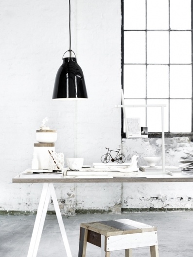 Caravaggio_Pendant_Lightyears_CecilieManz_+P2BB_37223.jpg 500×666 píxeles #inspiration #lamp #design #furniture #scandinavian