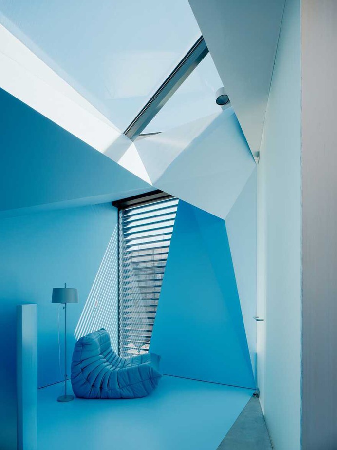 Hidden House / Ogrydziak & Prillinger Architects