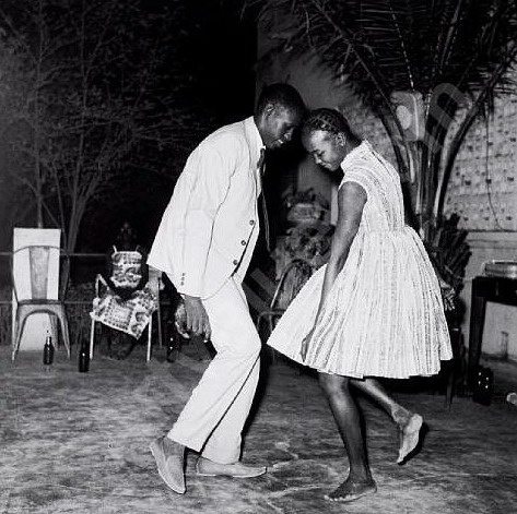 PAPERMAG - Malick Sidibé Exhibit Comes to agnès b. Galerie Boutique #sidibe #malick #photography #dancing