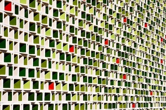 Colorful facade | 2Modern Blog #spring #facade #architecture #greens