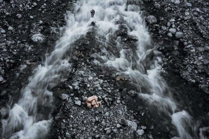 Mesmerizing Fine Art and Melancholy Self-Portraits by Laura Zalenga