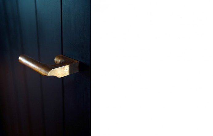 carved,bronze,handle,architect,door,opener,pomo,puerta,bronce