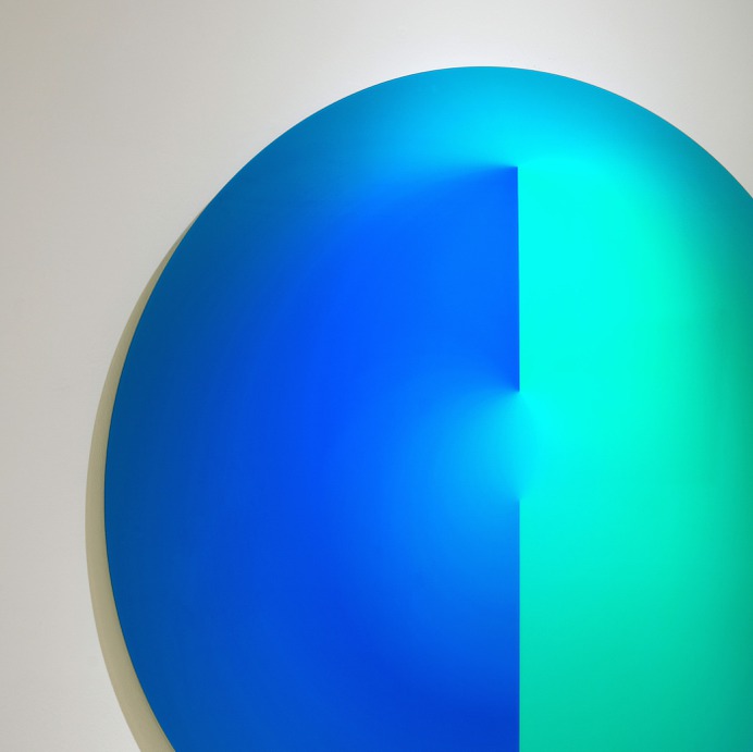 Liminal

140x140 cm
Dipleks Print 
Edition of 5