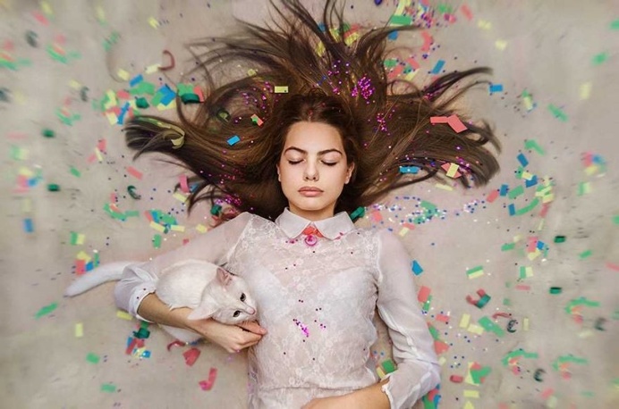 Feminine Stories: Conceptual Portrait Photography by Inna Mosina