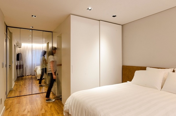 GW Apartment in Porto Alegre / Ambidestro
