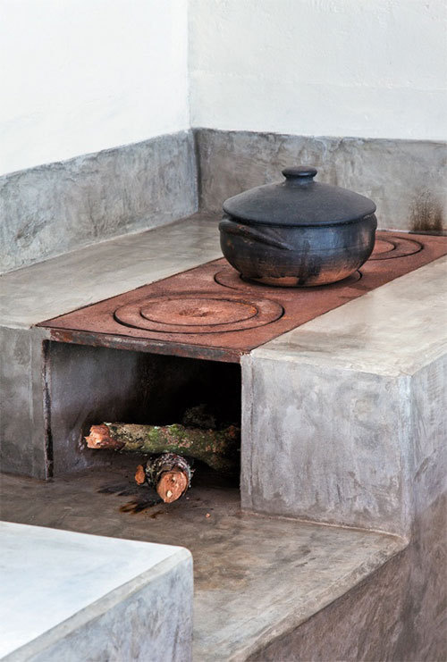 concretestove.jpg #interior #design #decor #deco #decoration