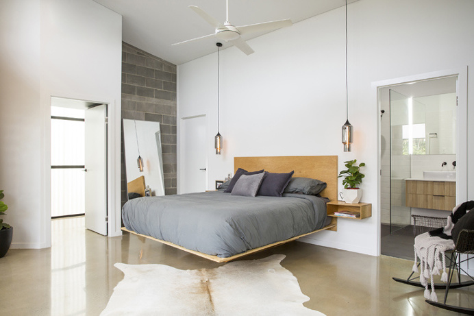 Laneway House