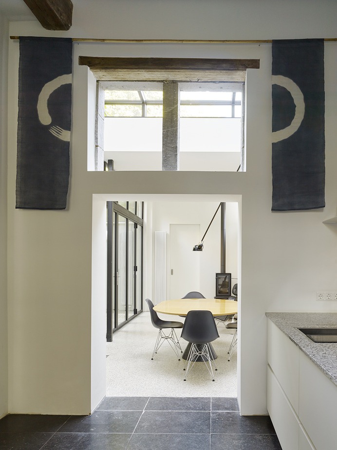 House Wycker Grachtstraat Maastricht by Artesk van Royen Architects