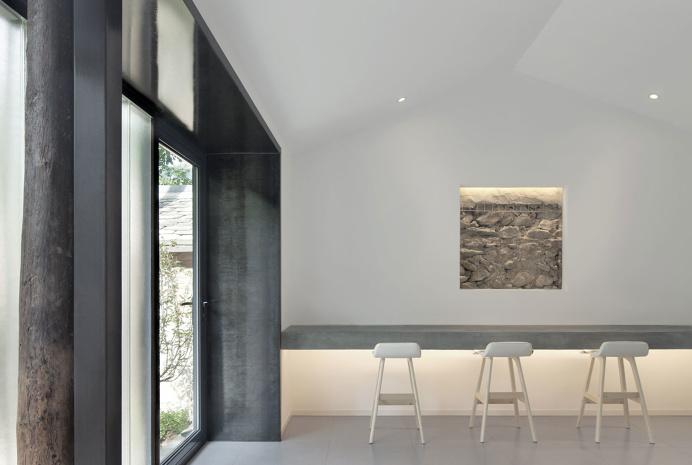 Grandmother's House by Evolution Design