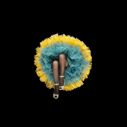 555 #yellow #color #girls #legs #turquoise #dress