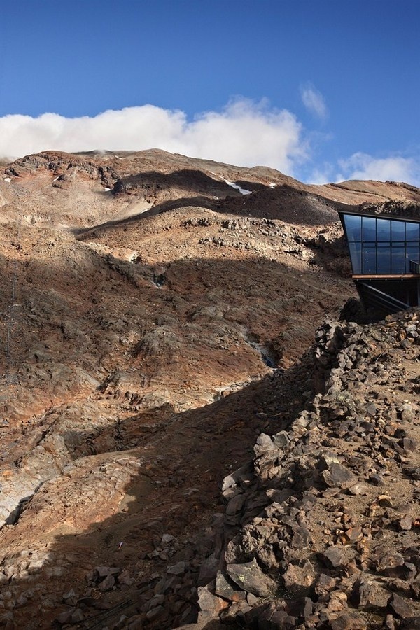 Cafe Knoll Ridge mountain #architecture #mountain #volcano #caf