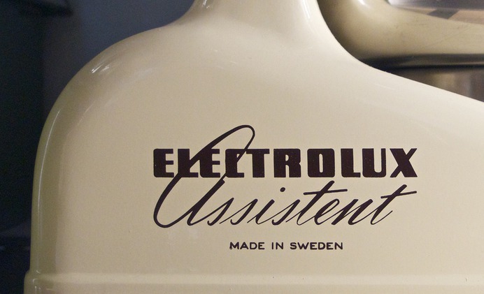 1950s Electrolux Assistent kitchen mixer (by Stephen Coles) Ok, not a metal emblem, but too good to ignore. It's possible that the lettering on this piece was applied by hand when it was restored, because it does not match the script in this manual...