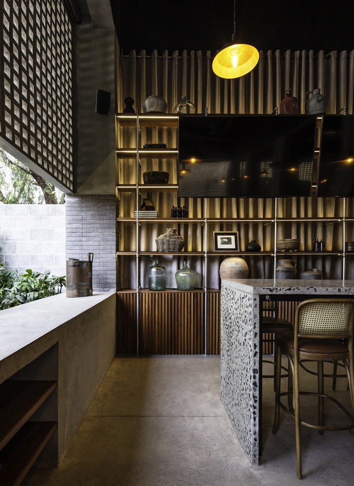 Banal Restaurant / Reims 502