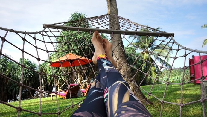 Nice surf leggings ! #kfksstore #surf #island #swimsuit #srilanka #surfing #surferlife #pattern #tropical #bali #illustration #kfkssurf #nyc