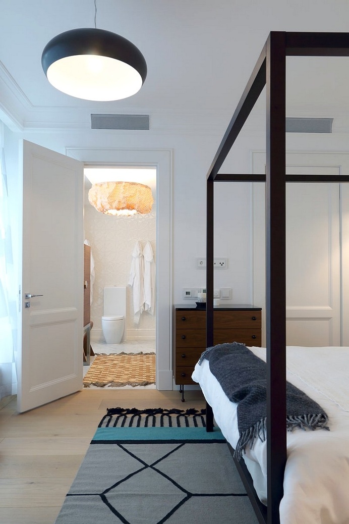 Summer Apartment – A Flat Near the Seaside / Open AD