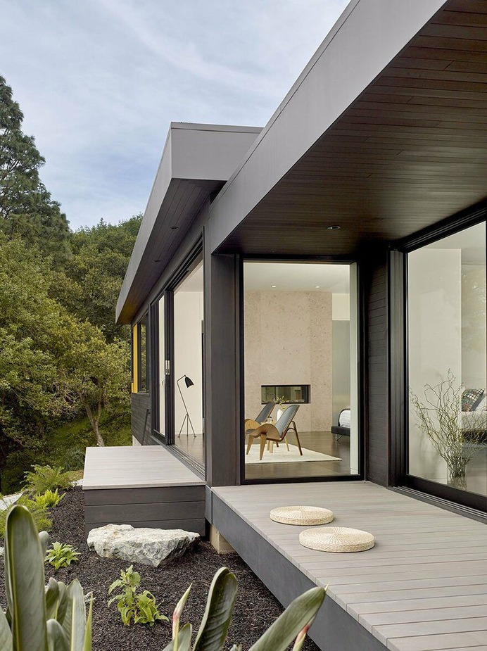 Single-Story Mid-Century House Gets an Inspiring Upgrade
