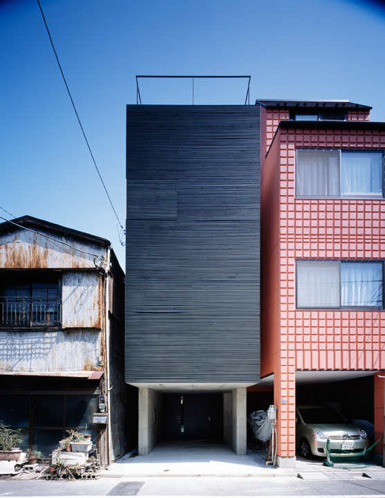 Lattice by APOLLO Architects #minimalist #house