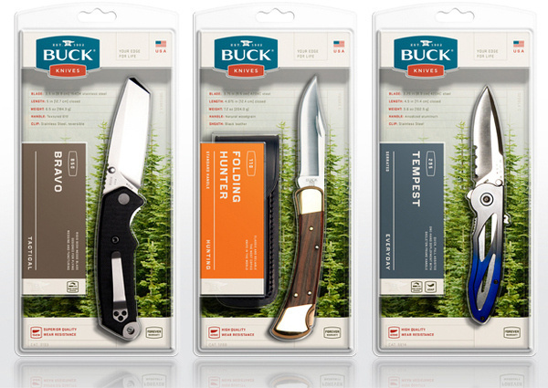 Buck Clam Shell PackagingBuck Knives appear at retail in sturdy clamshells that sell the knives with a technological, outdoor product story #mint