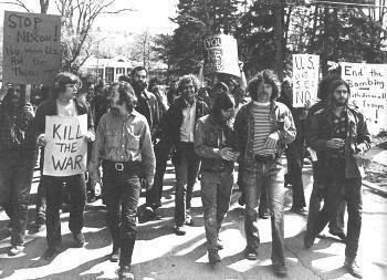 au-war-protest-w.jpg (350×253) #vietnam #protest #march