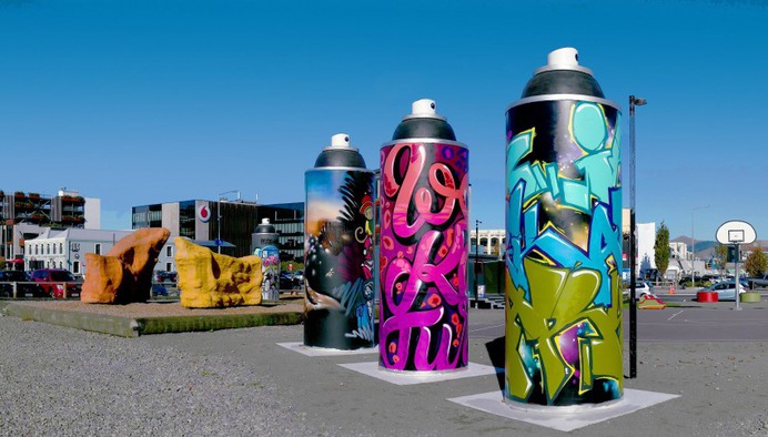 Giant spray cans - Photo #16 - Beautiful Free Stock Photos