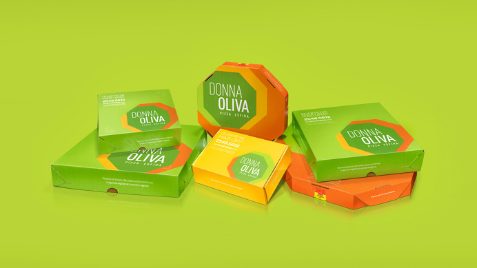 #pizza #pizzeria #packaging #package #pack #green #brazil #megalo #brand #identity #vusal identity #logo