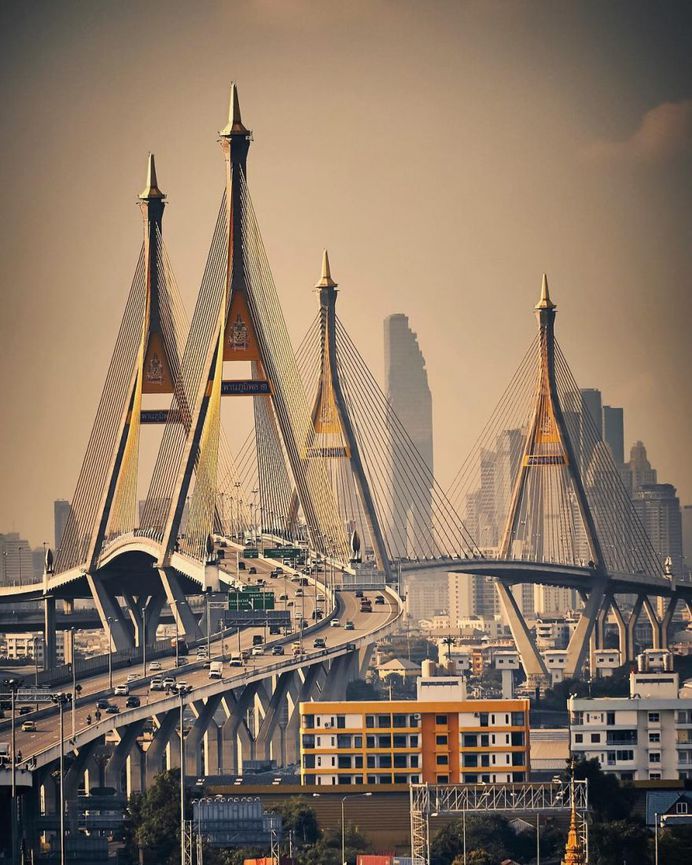 #webangkok: Creative Street Photography by Karunchai Treetrong