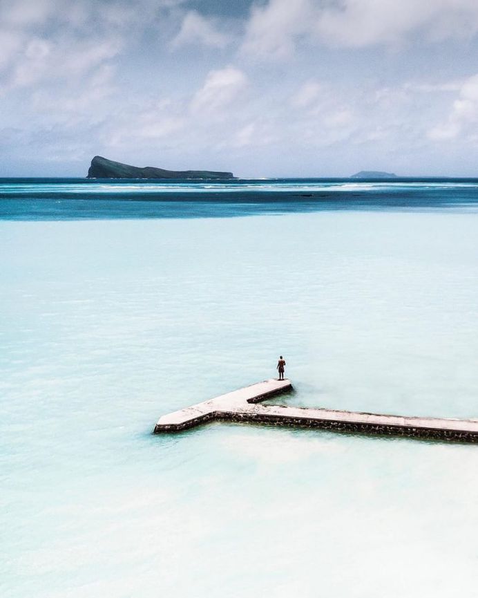 Creative and Minimalist Adventure Photography by Antoine Janssens