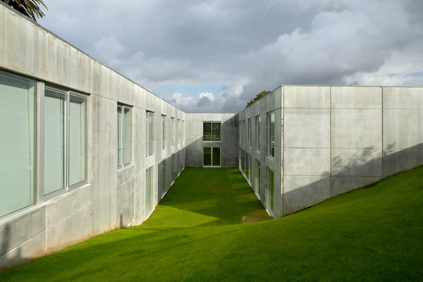 Carvalho Araújo | Externato Carvalho Araújo #braga #school #arajo #private #architecture #carvalho