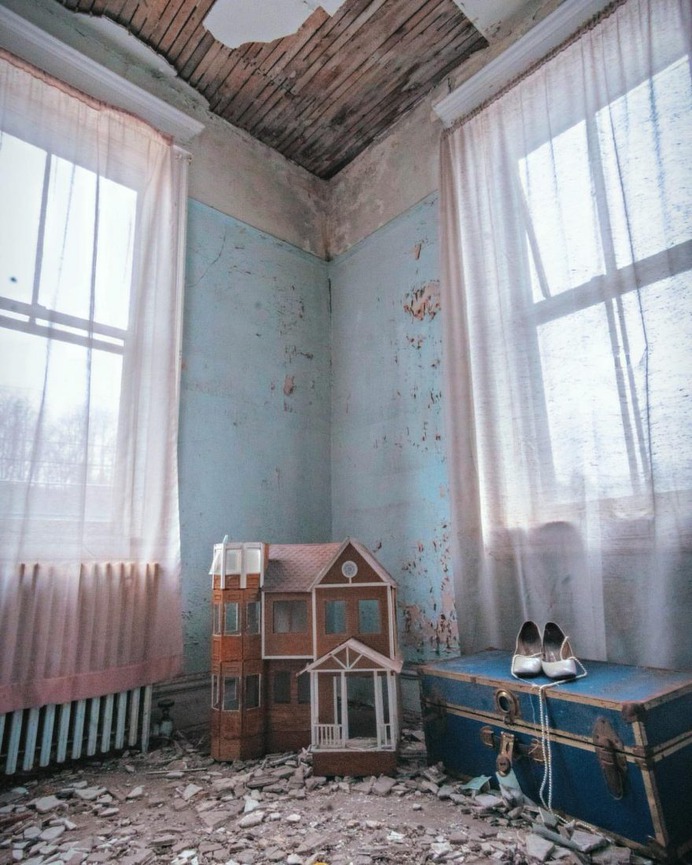 Abandoned USA: Stunning Urbex Photography by Tessa Alexandra Shea
