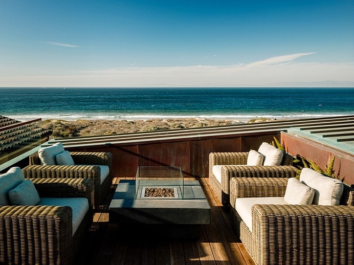 Monterey Beach House by Sagan Piechota Architecture