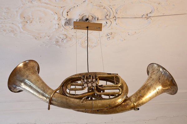 http://www.designet.ru/images/article/2012/08/01/designet_1343802519_82298.jpg #music #light