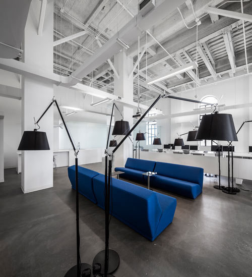 BLUE Communications Office Space by Jean Guy Chabauty and Anne Sophie Goneau Photo #white #minimal #studio #blue #communication