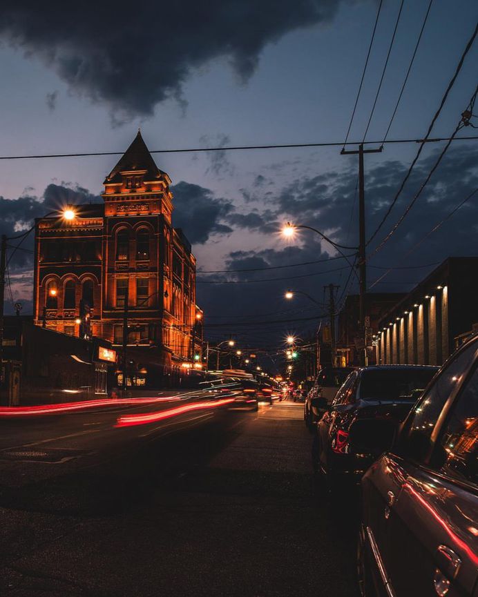 Striking Street and Urban Landscapes by Gil Tamin