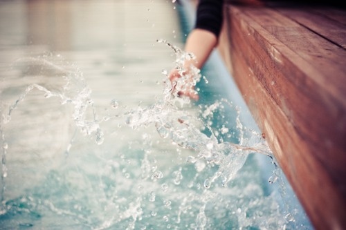 nonclickableitem #wood #motion #water