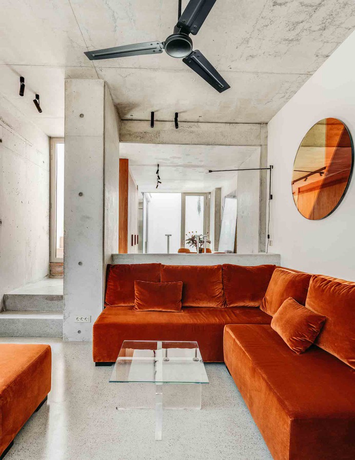 Shoebox by Barbara Appolloni Arquitecta