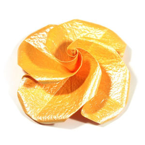 How to make an easy origami rose II, Spinning Top Rose (http://www.origami-flower.org/howto-origami-rose.php) #origami #rose #origamirose
