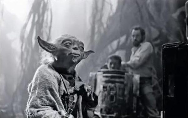 66 Behind the Scenes Pics from THE EMPIRE STRIKES BACK Imgur #empire #yoda #wars #strikes #back #photography #scenes #star #film #behind
