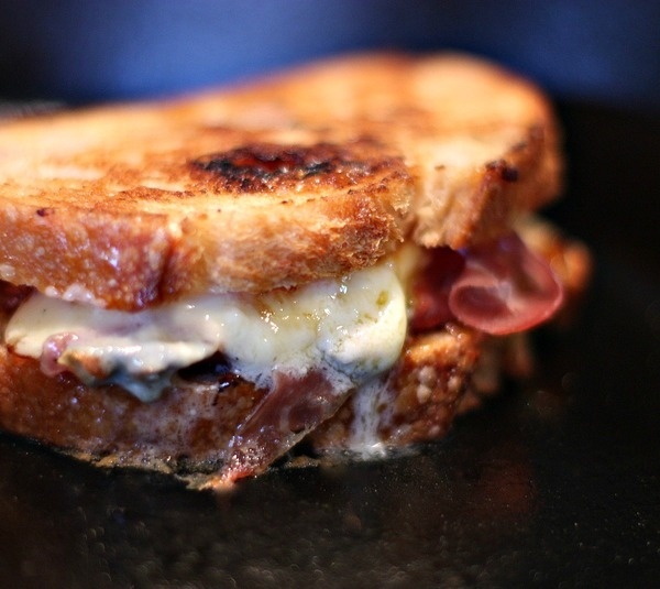 Grilled Cheese Sandwich #grilled