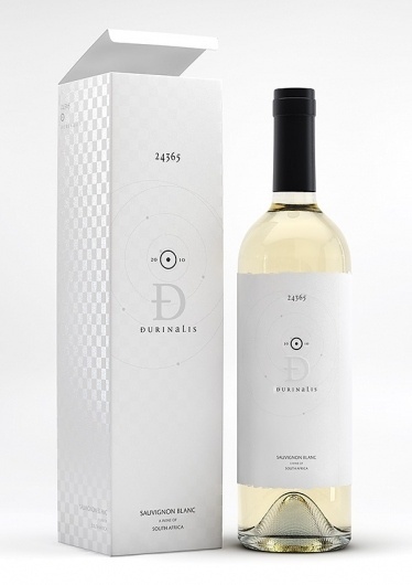 Graphic-ExchanGE - a selection of graphic projects #bottle #packaging #print #label #wine