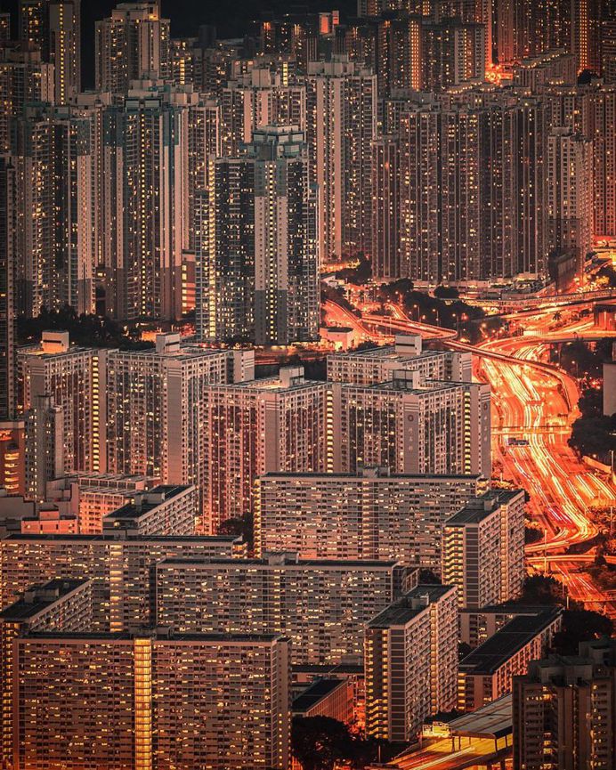 Cyberpunk Shanghai: Urban Photography by Victor Chiang