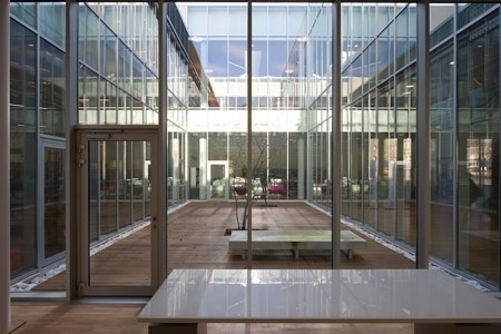 Dezeen » Blog Archive » Médiathèque BDIV de Fougères by Tétrarc #architecture