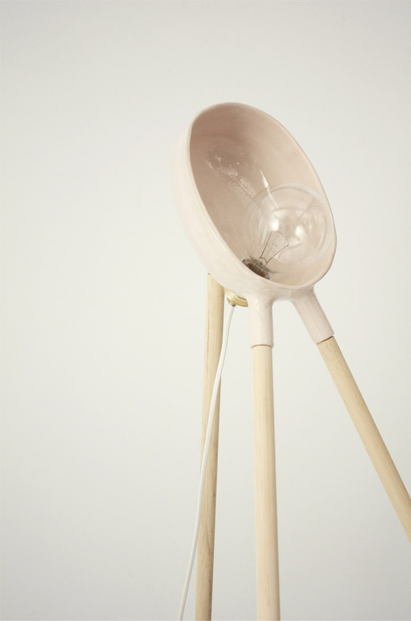 Beabop Lamp from La Teoría del Dios del Jazz #beabop #sergio #pink #jazz #ceramics #design #wood #product #lighting #guijarro #light