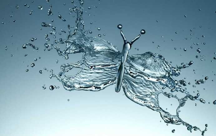 Liquid Photography by Alex Koloskov #inspiration #liquid #photography