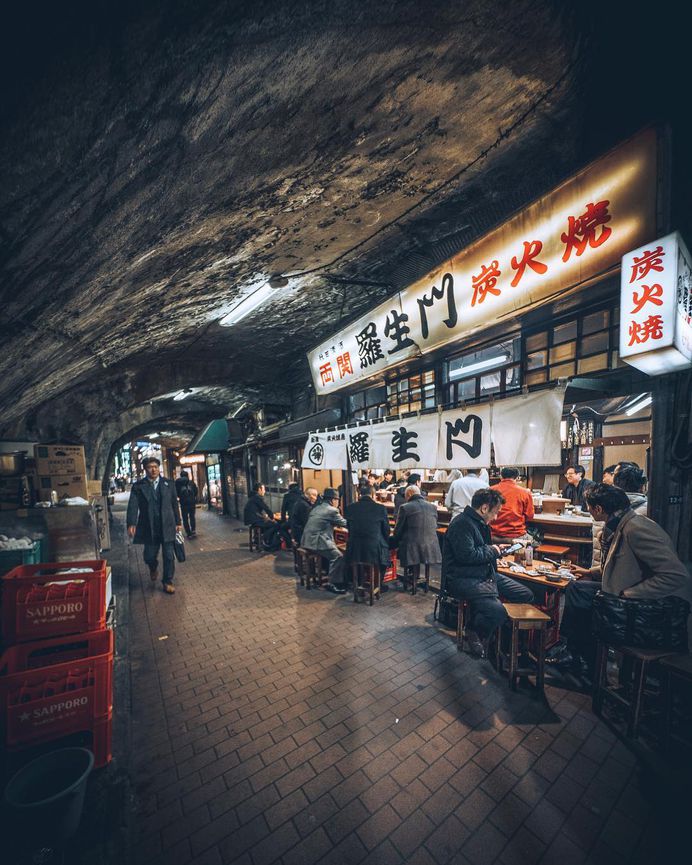 Stunning Candid Street Photos of Tokyo by RK