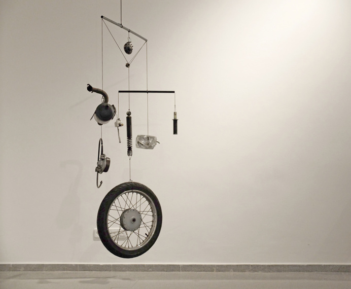 motor mobile by ooss